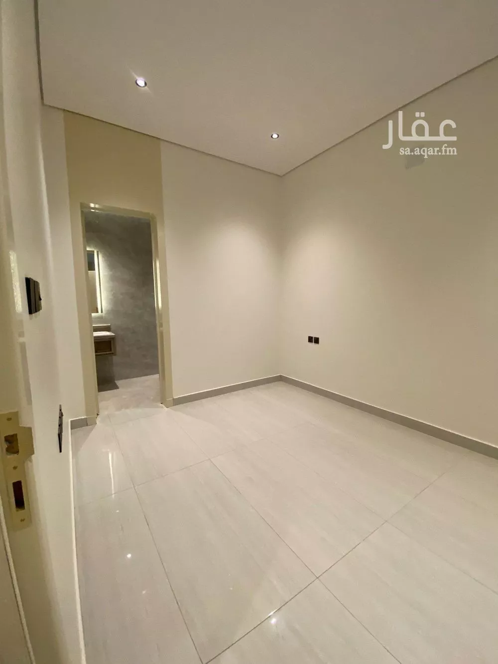 7 bedroom villa in Al Mahdiyyah, Riyadh 8