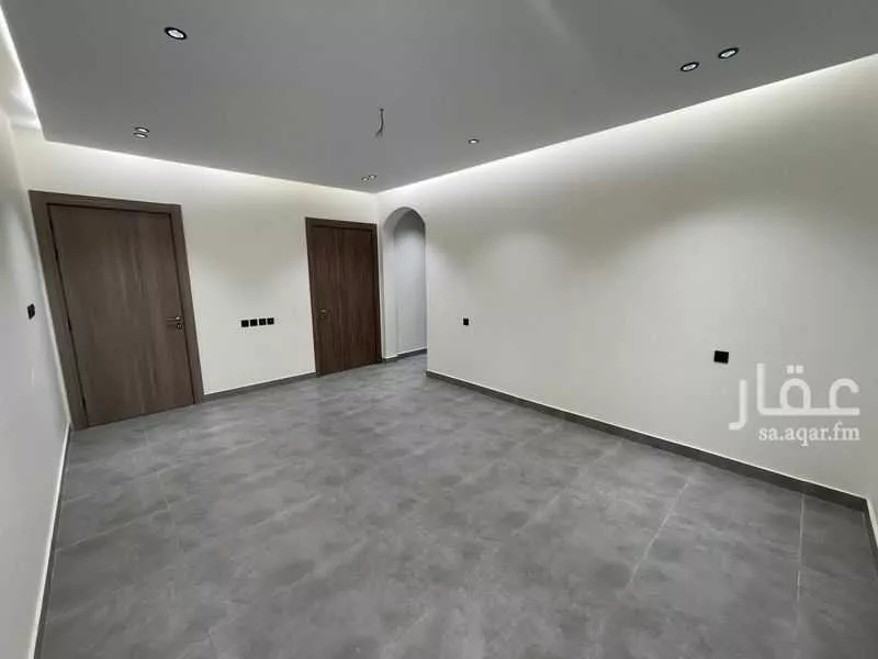 شقة 4 غرف في النزهة 1