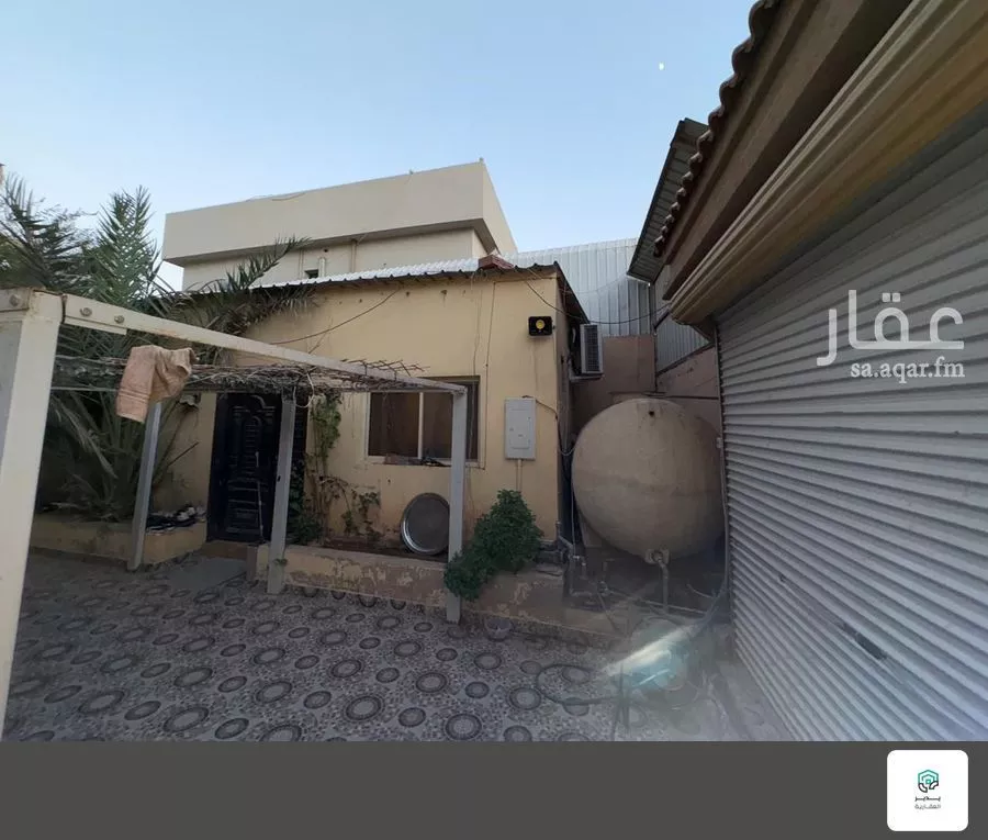 فيلا 10 غرف في جرير 3