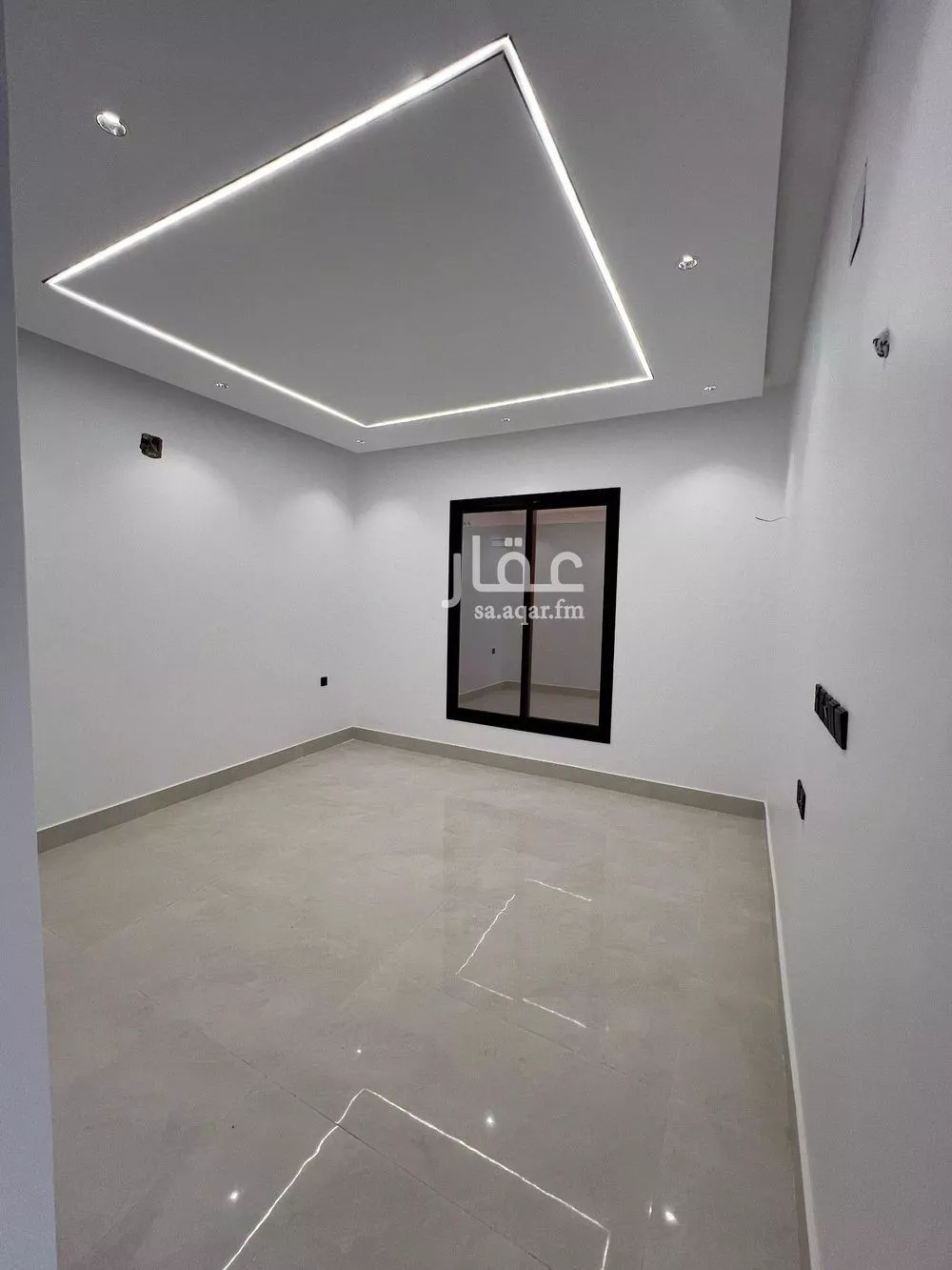 3 bedroom floor in Tuwaiq 4