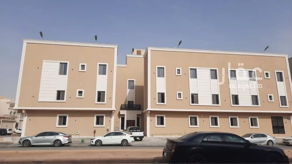 عمارة 1426 م² في ظهرة لبن 3