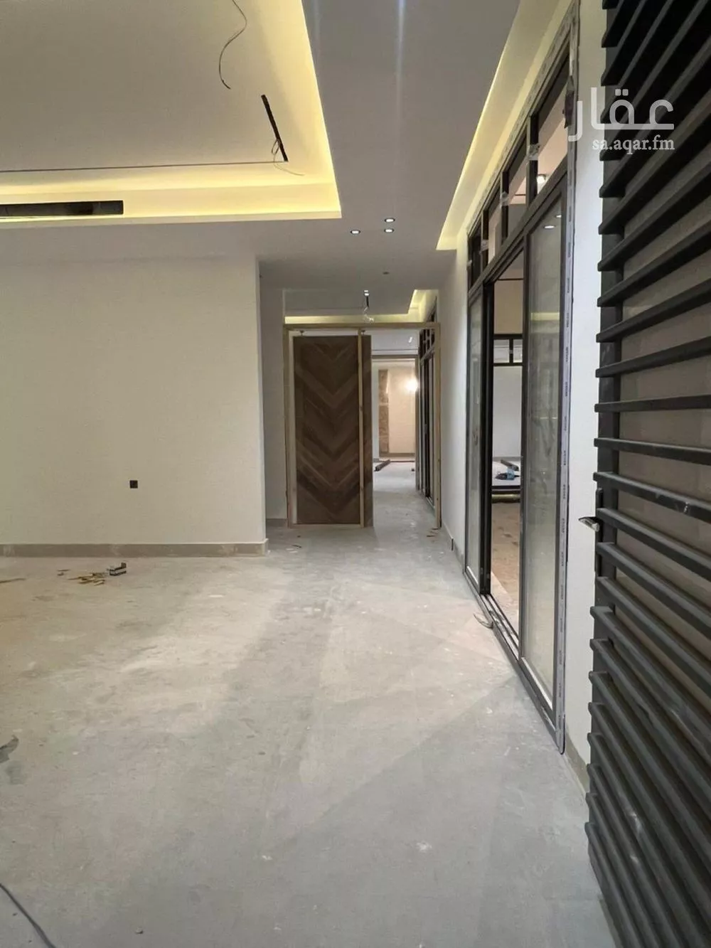 فيلا 6 غرف في المهدية 5