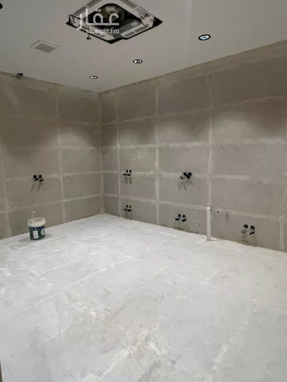 فيلا 6 غرف في المهدية 4