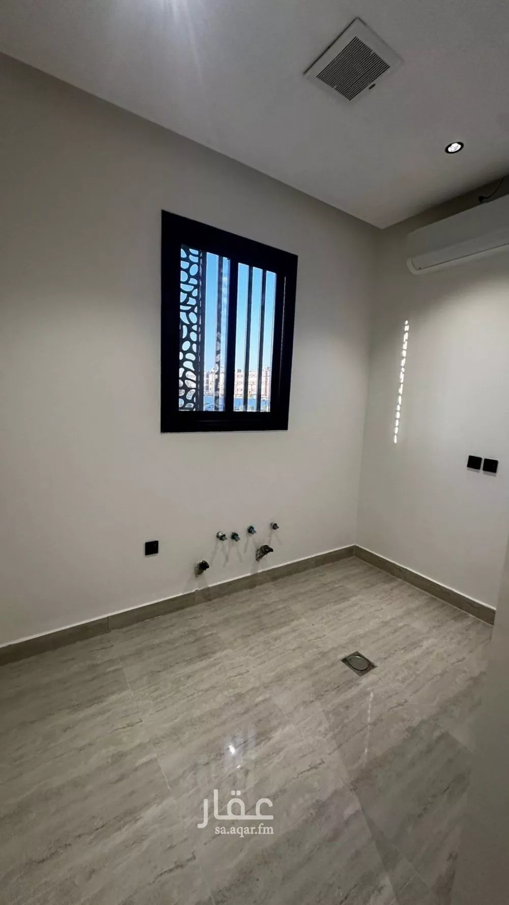 عمارة 900 م² في ظهرة لبن 4