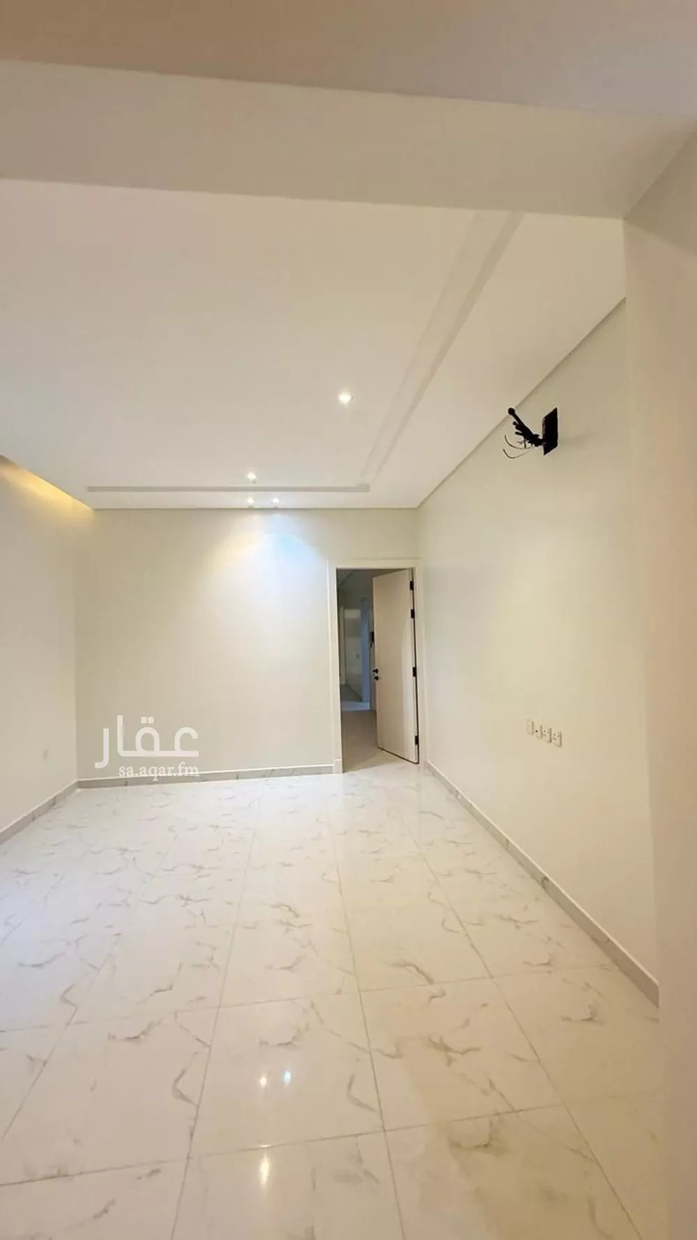 4 bedroom floor in Al Narjis 5
