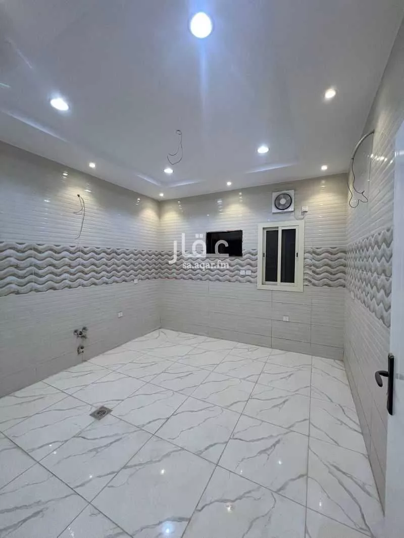 شقة 5 غرف في الملك فهد 3