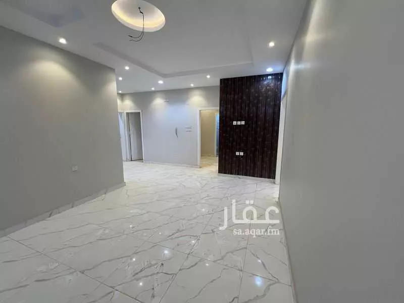 شقة 5 غرف في الملك فهد 5