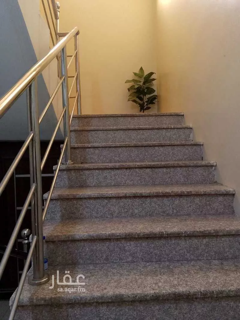 336 sqm building in Al Difa 3