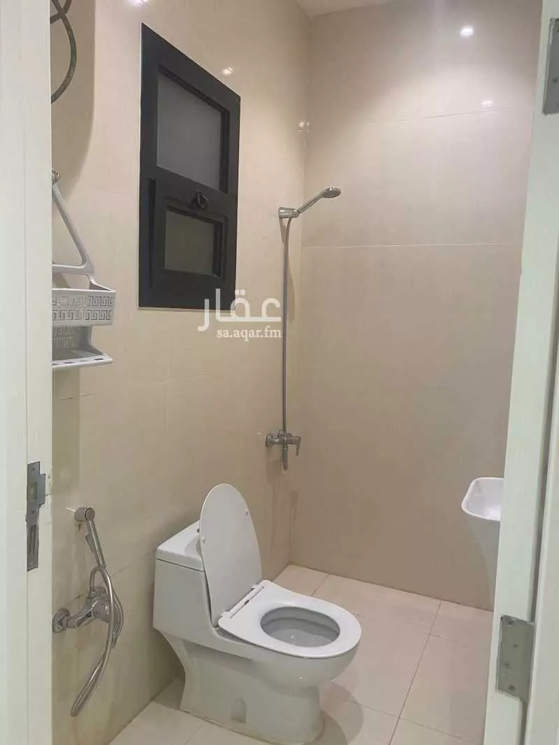 4 bedroom apartment in King Faisal, Riyadh 19