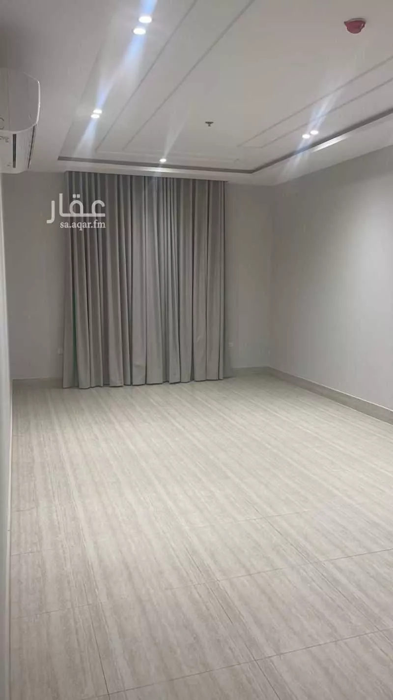 شقة 4 غرف في الحمرا 2