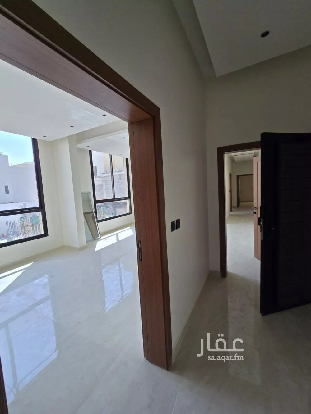 5 bedroom floor in Al Rawdah 4