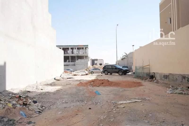 أرض 437 م² في عرقة 5