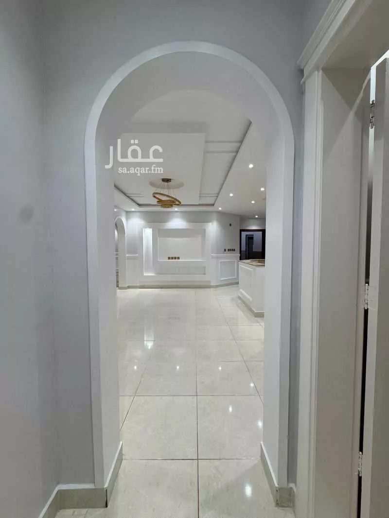 شقة 5 غرف في الصفا 1