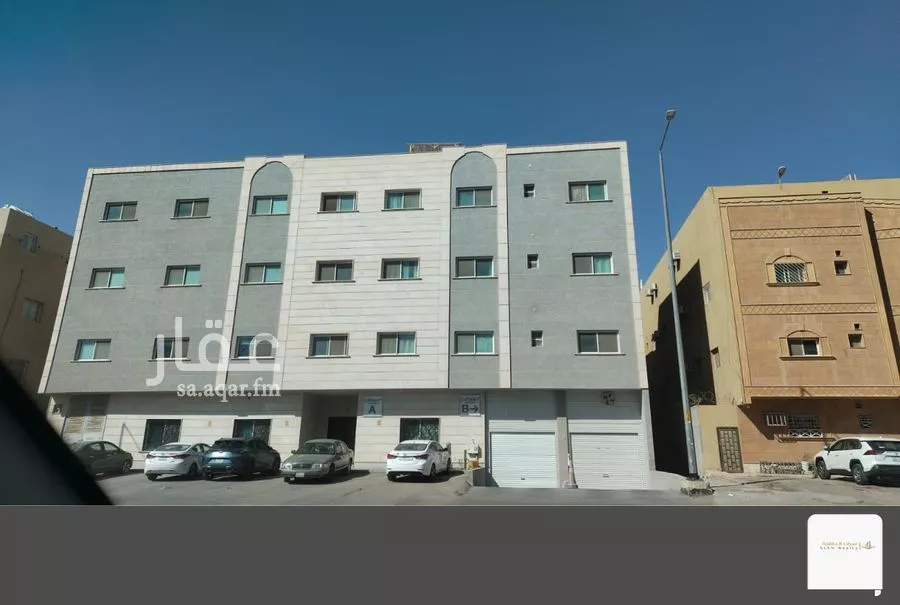 4 bedroom apartment in Al Malaz, Riyadh 7
