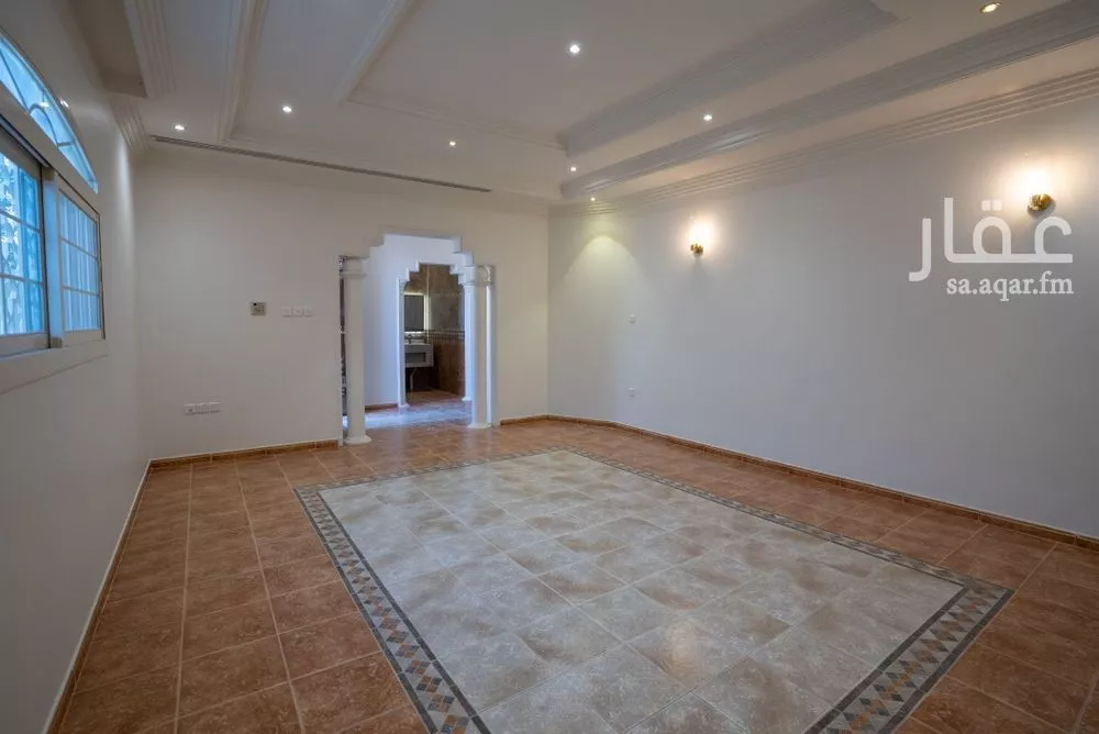 4 bedroom villa in Al Muhammadiyah, Riyadh 17