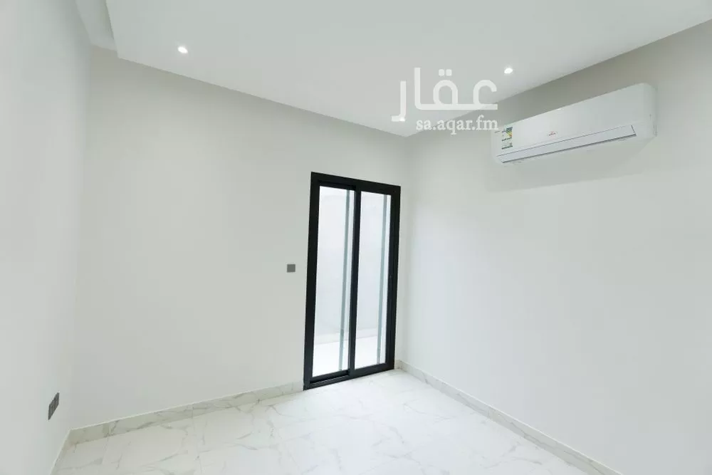 شقة 3 غرف في العارض 4