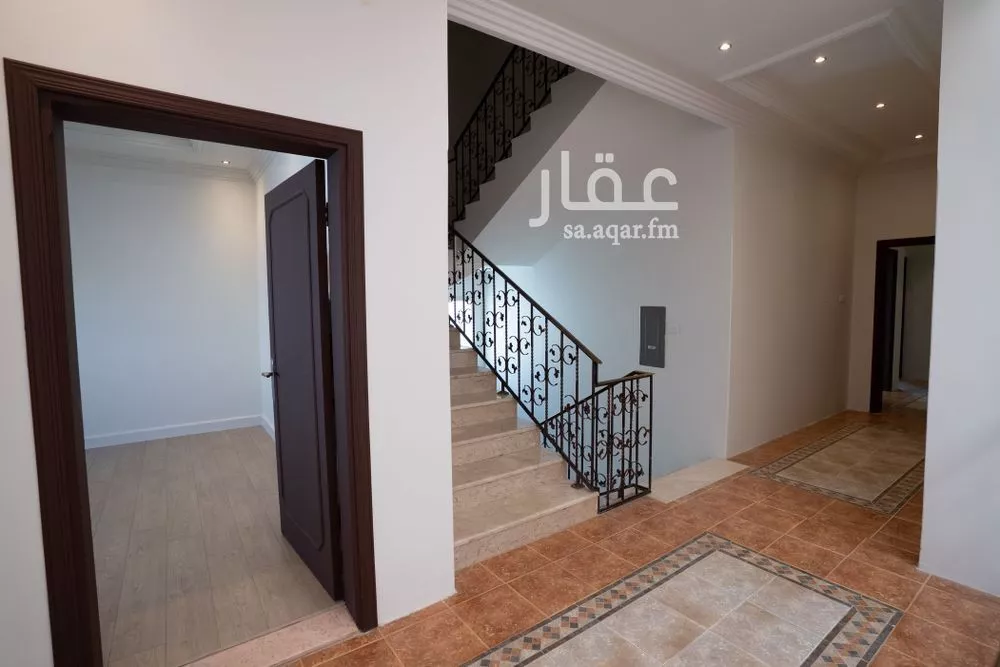 4 bedroom villa in Al Muhammadiyah, Riyadh 11