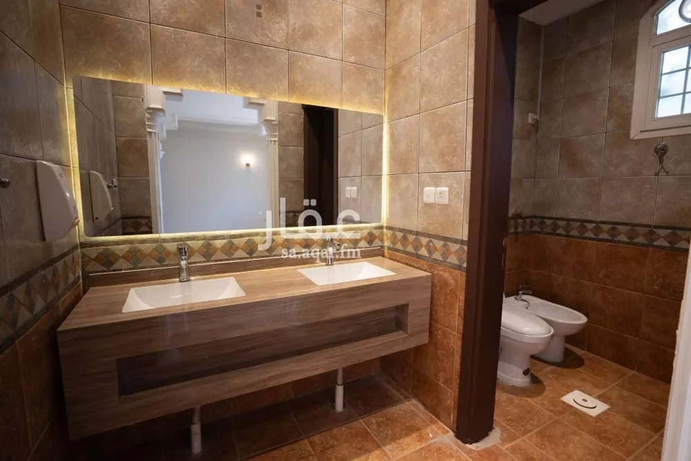 4 bedroom villa in Al Muhammadiyah, Riyadh 26