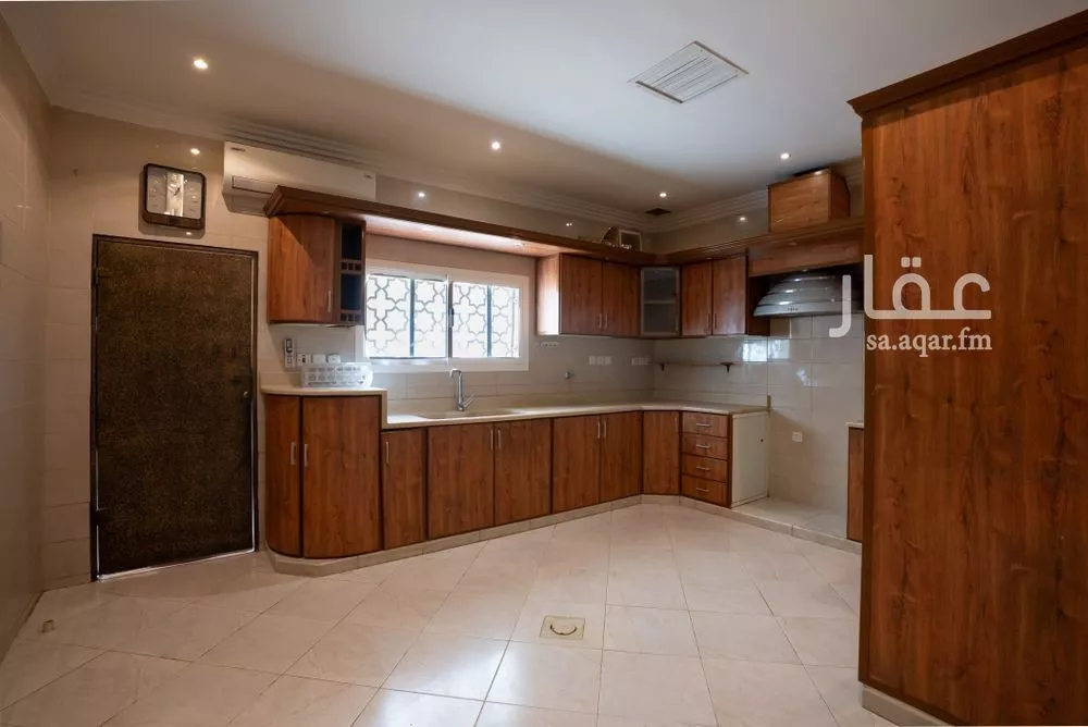 4 bedroom villa in Al Muhammadiyah, Riyadh 22