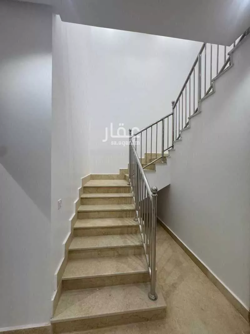 3 bedroom apartment in Al Hamdaniyah, Jeddah 12