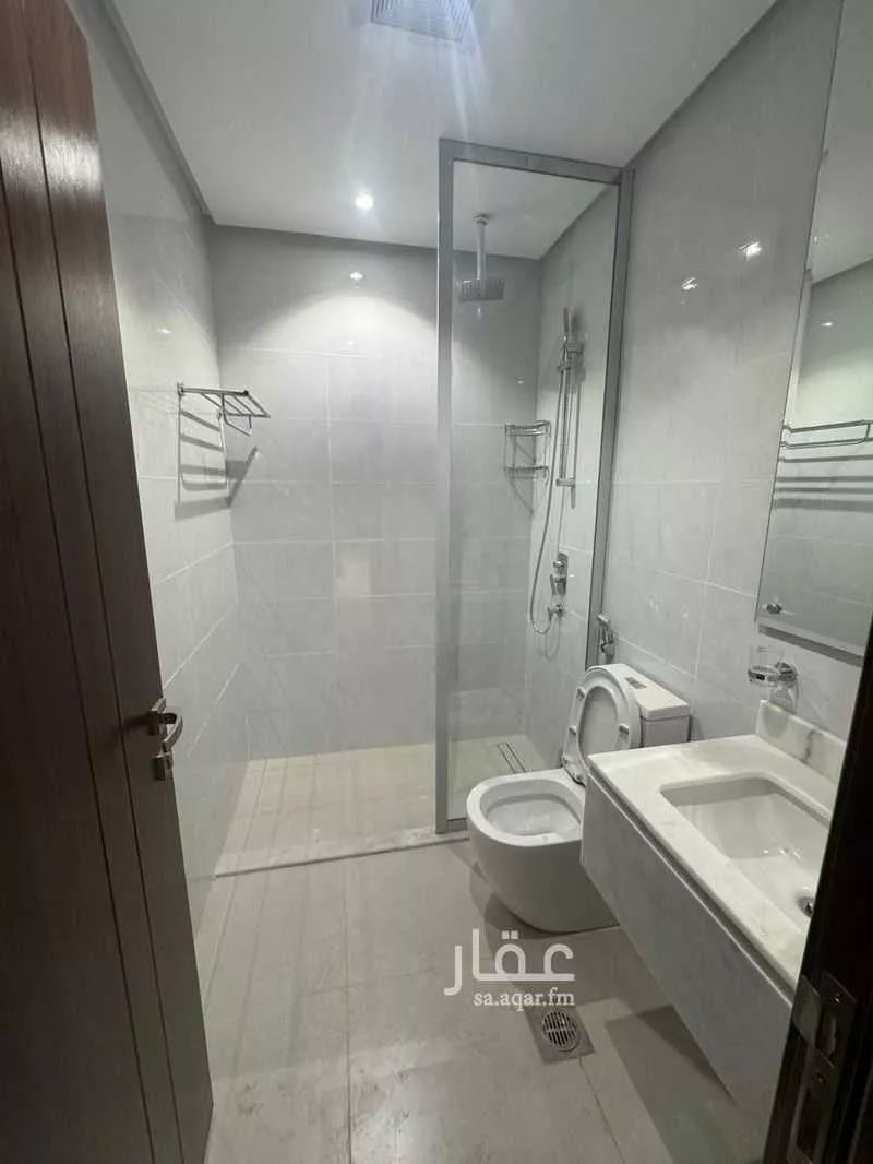 3 bedroom apartment in Al Hamdaniyah, Jeddah 15