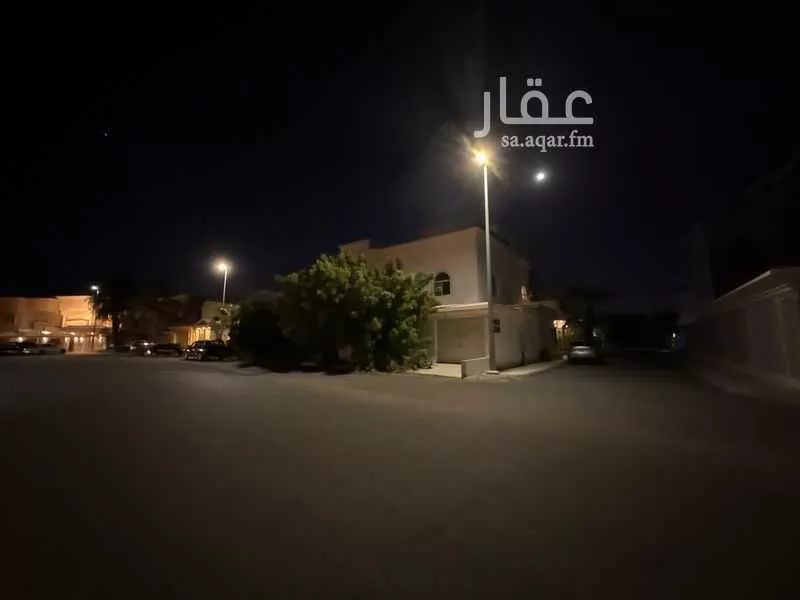 فيلا 5 غرف في البساتين 5