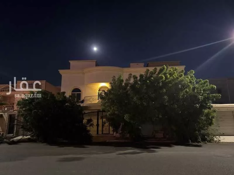 فيلا 5 غرف في البساتين 1