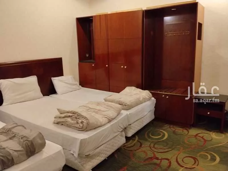 عمارة 703 م² في مسجد الدرع 4