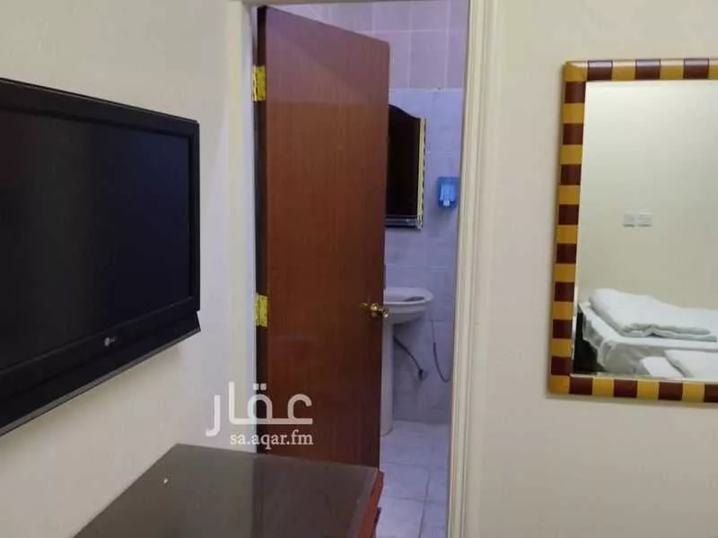 عمارة 703 م² في مسجد الدرع 1