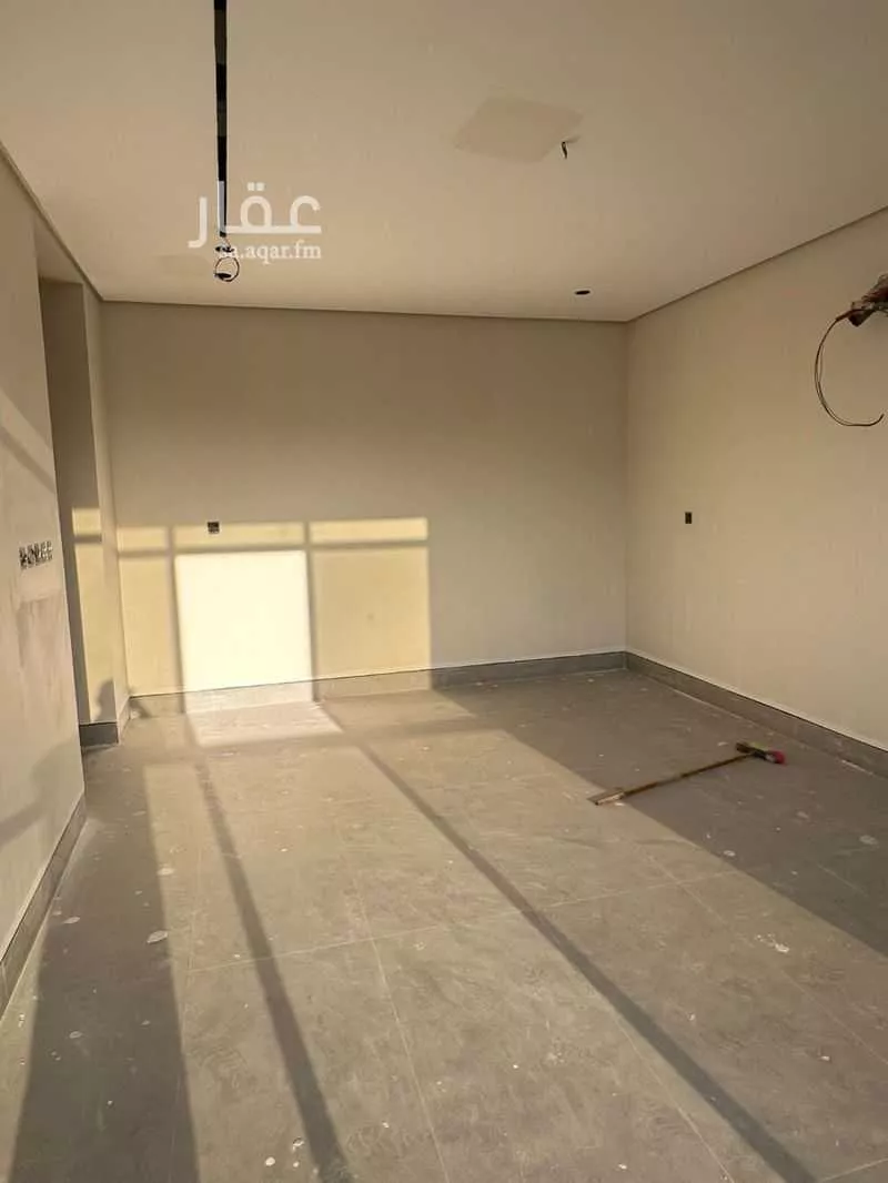 فيلا 6 غرف في ضاحية الملك فهد 5