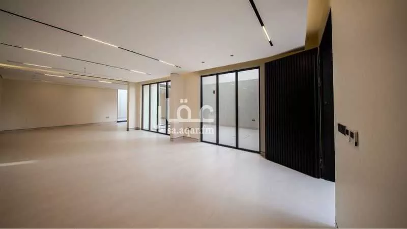 شقة 4 غرف في المهدية 5