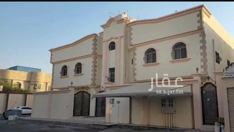 عمارة 620 م² في احد 1