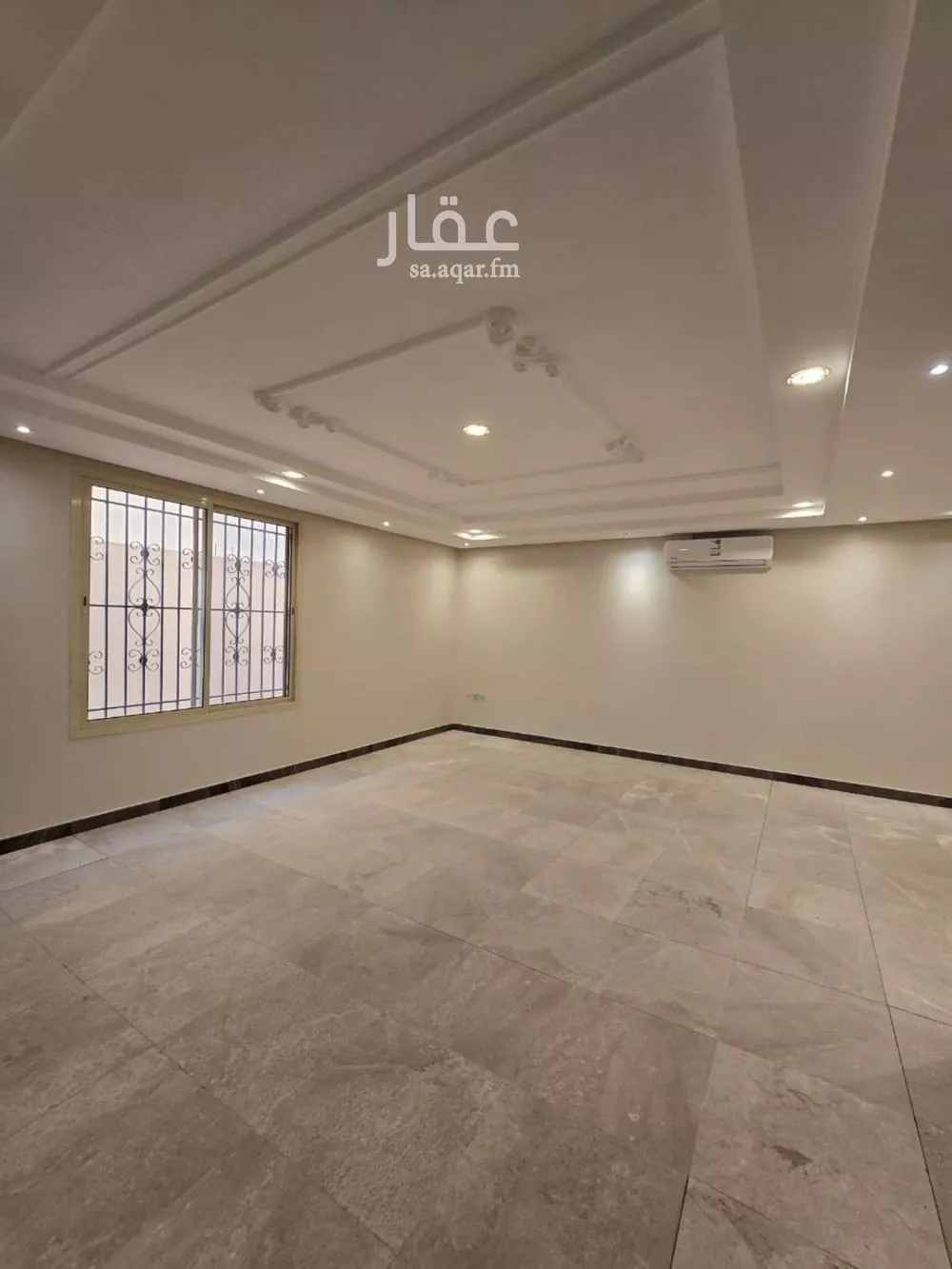 5 bedroom villa in Al Yasmin 5