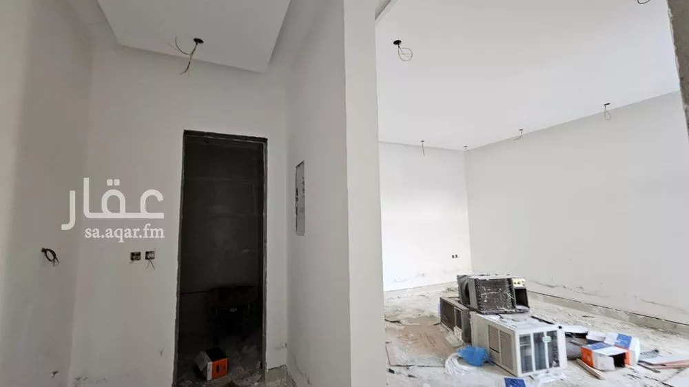 فيلا 5 غرف في الملك فيصل 1