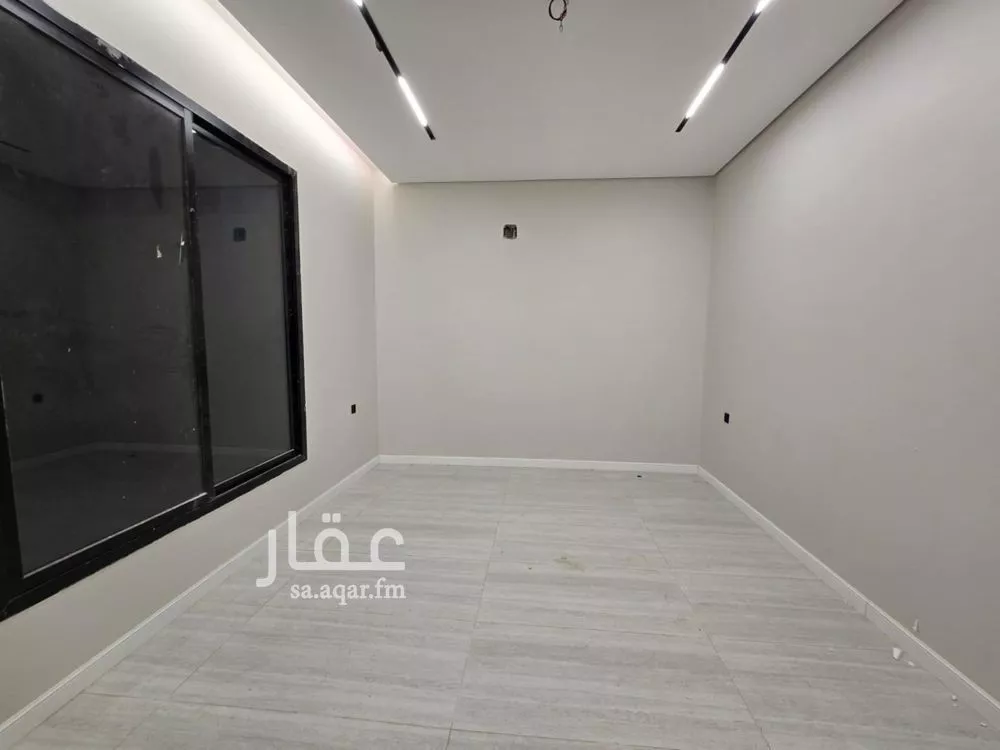 5 bedroom villa in Al Nahda 4