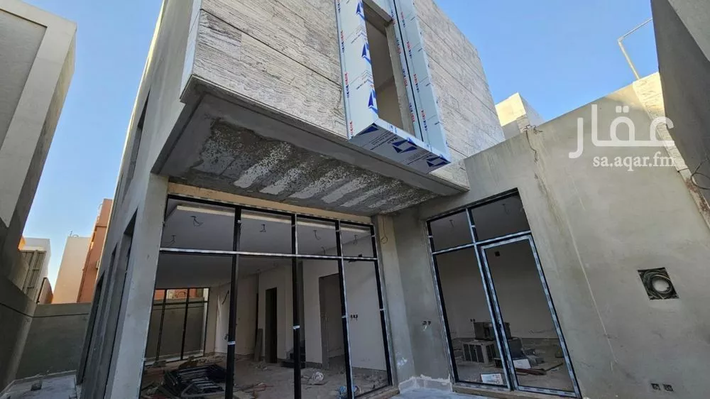 فيلا 5 غرف في الملك فيصل 3