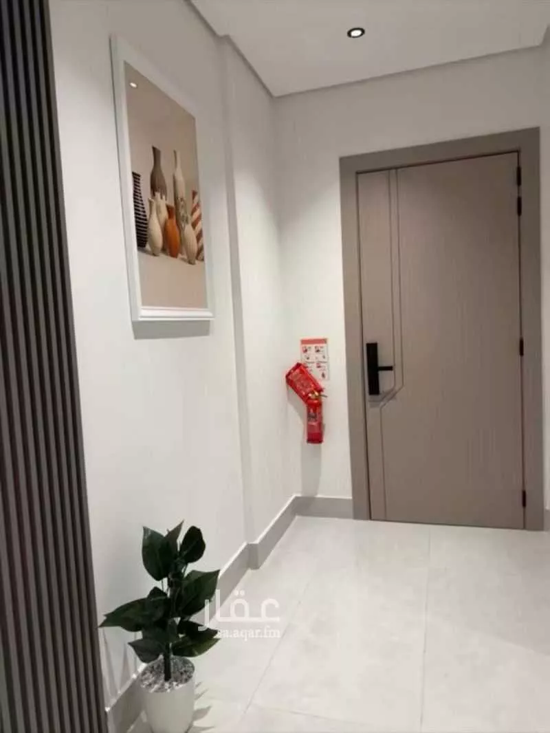 شقة 2 غرف في الحمرا 5