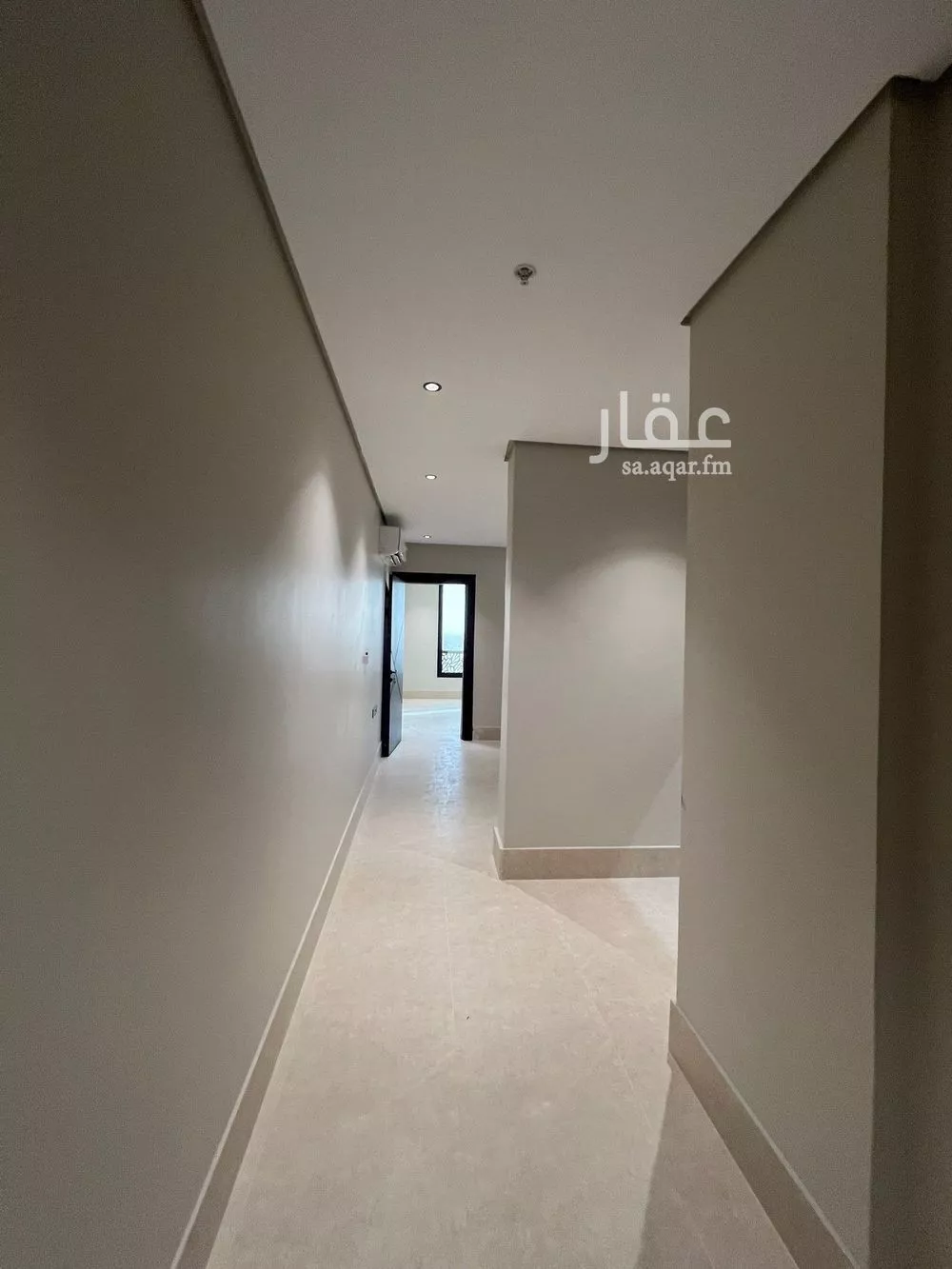 5 bedroom apartment in Dahiat King Fahd 2