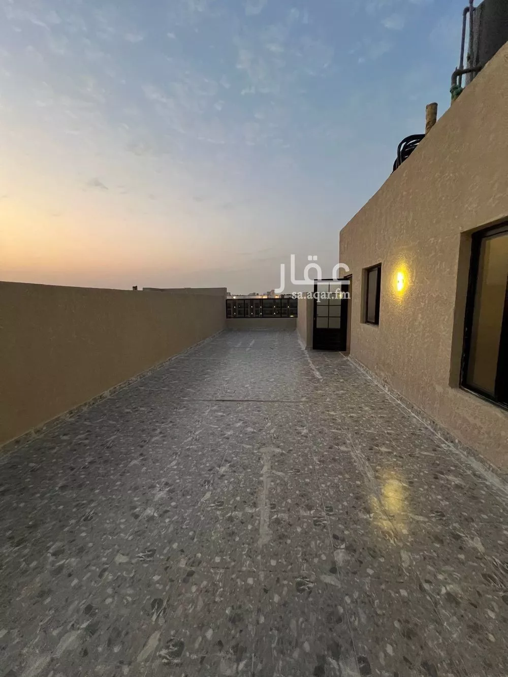 شقة 5 غرف في الحمرا 1