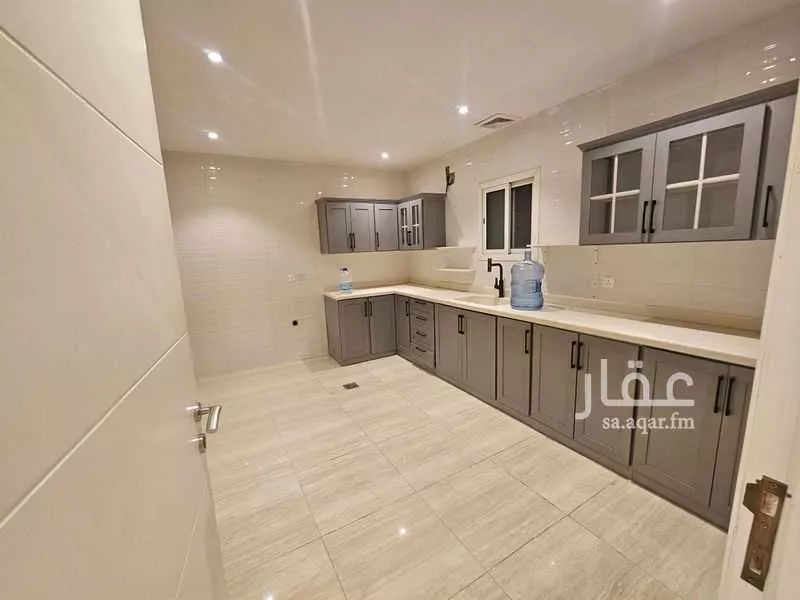 شقة 5 غرف في الشعلة 2