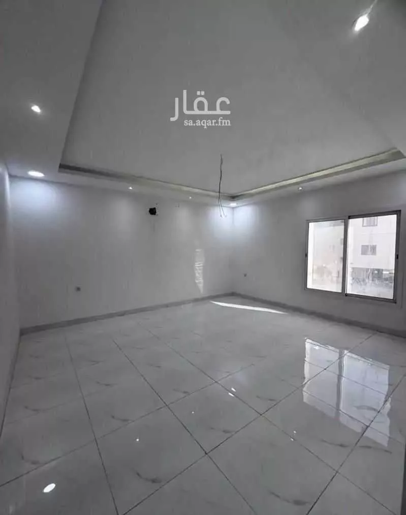 6 bedroom apartment in Ash Shulah 4