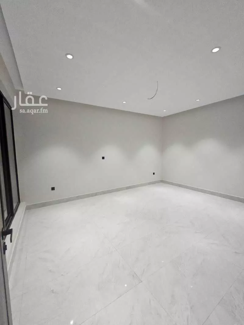 6 bedroom villa in Ash Shulah 3