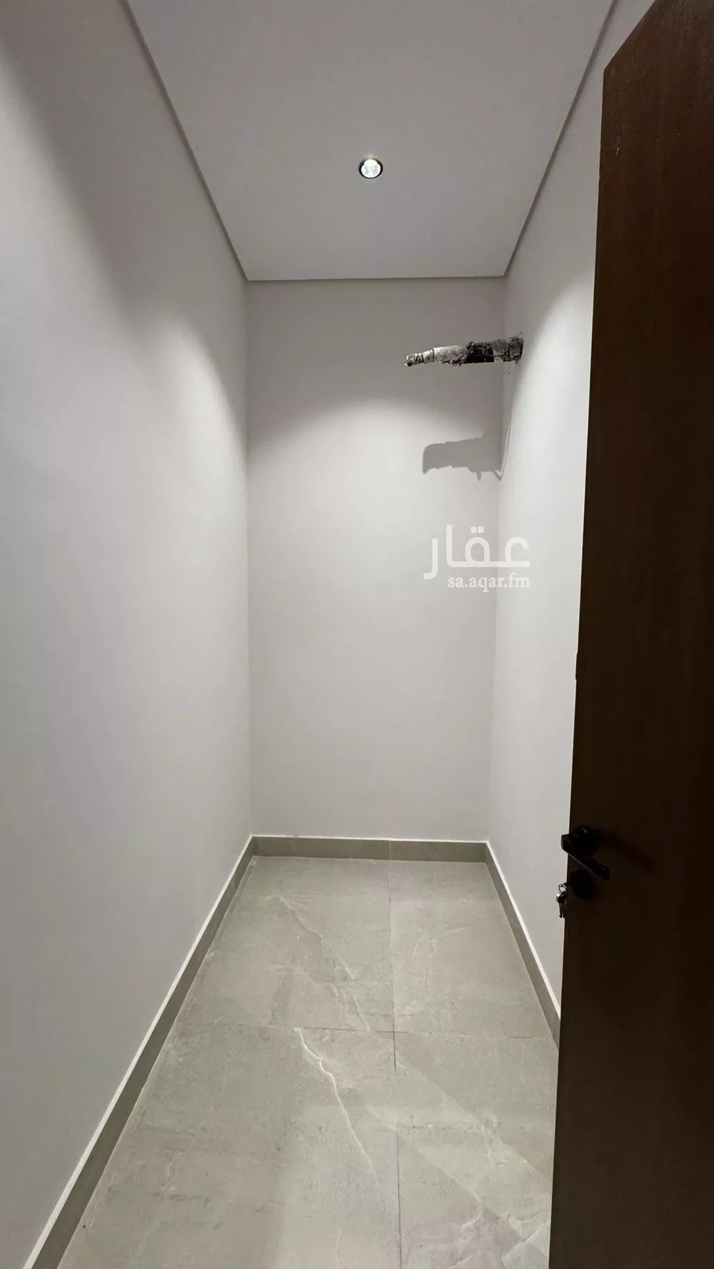 شقة 4 غرف في الزهراء 4