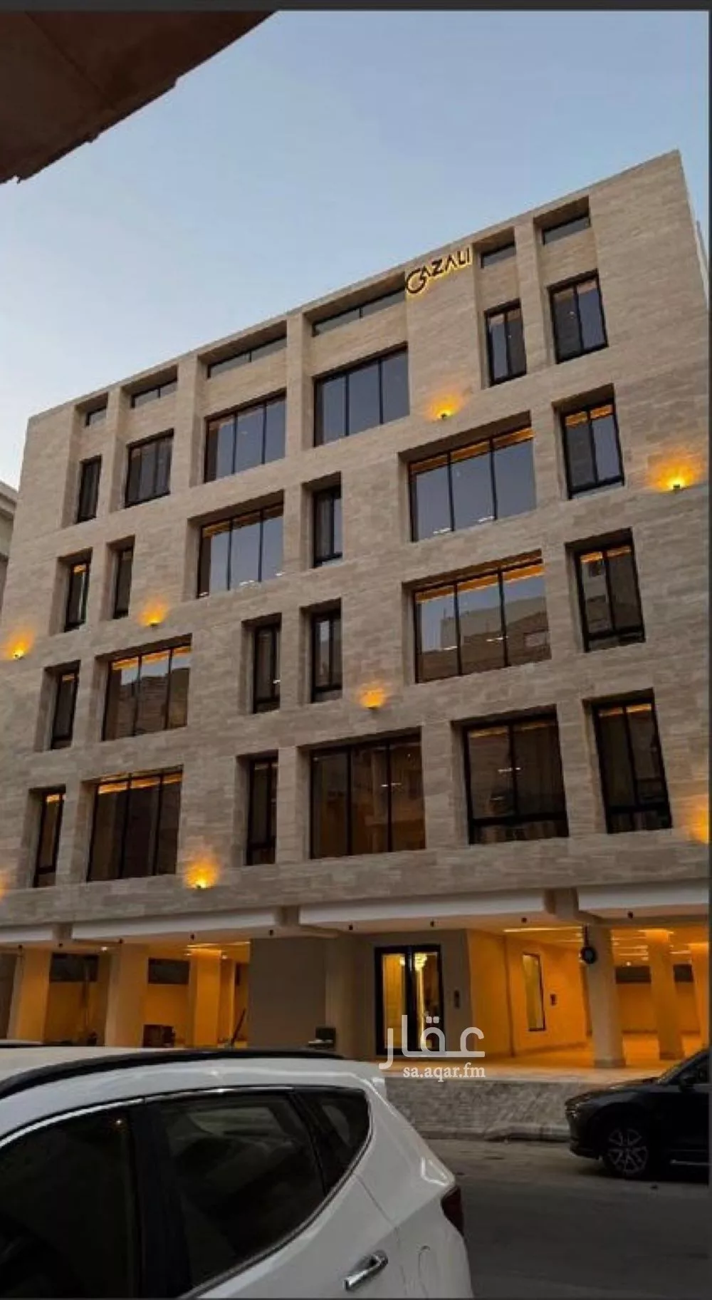 شقة 4 غرف في الزهراء 1