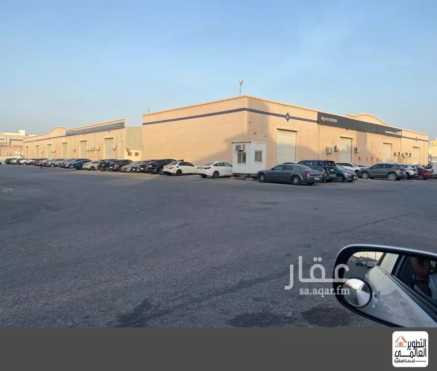 7933 sqm warehouse in Sinayiat Al Thuqba 2