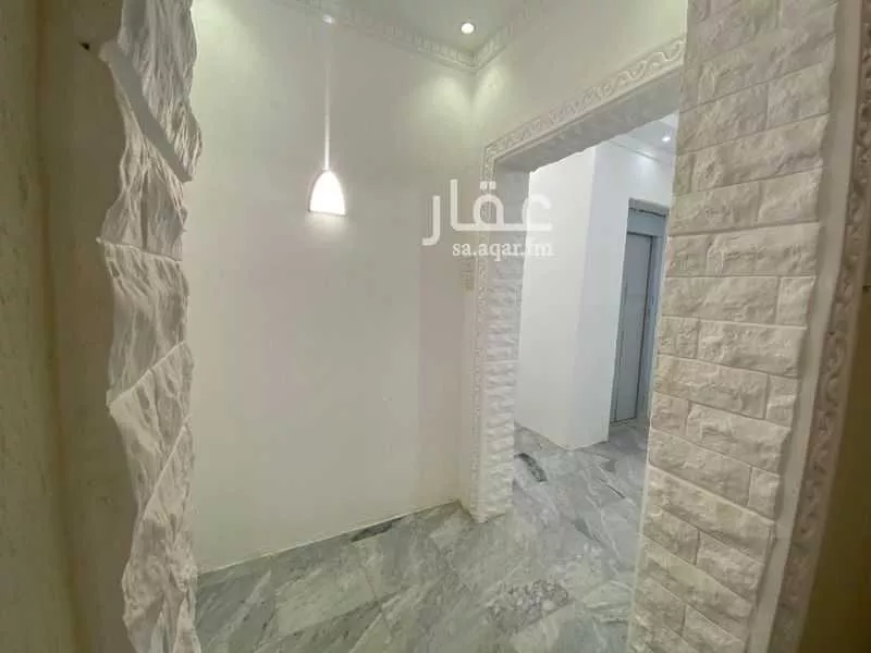 عمارة 433 م² في البحيرات 4