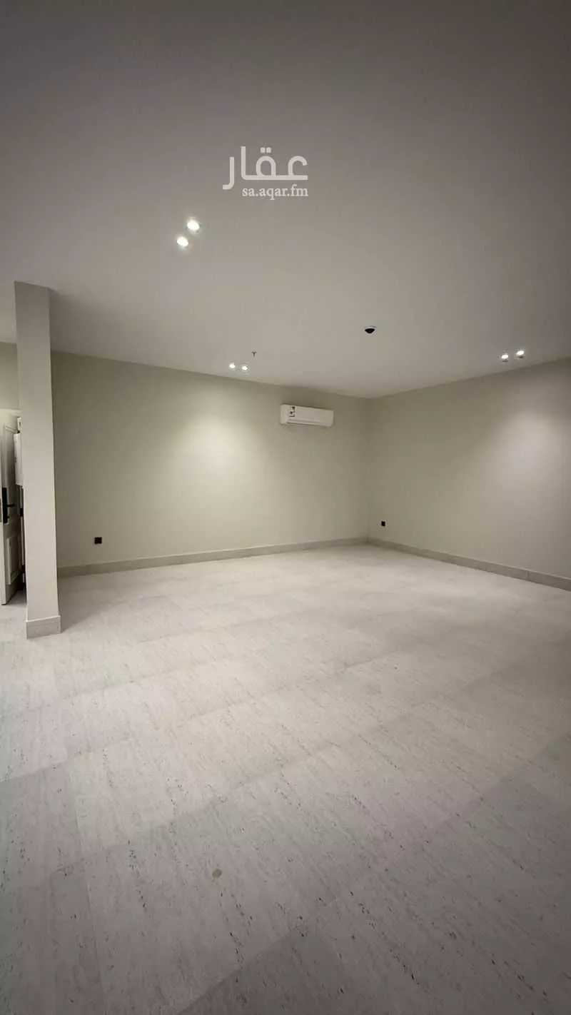 5 bedroom apartment in Al Hamra, Eastern Province 8