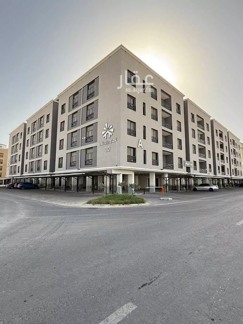5 bedroom apartment in Al Hamra 1