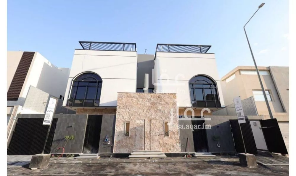 فيلا 4 غرف في العارض 1