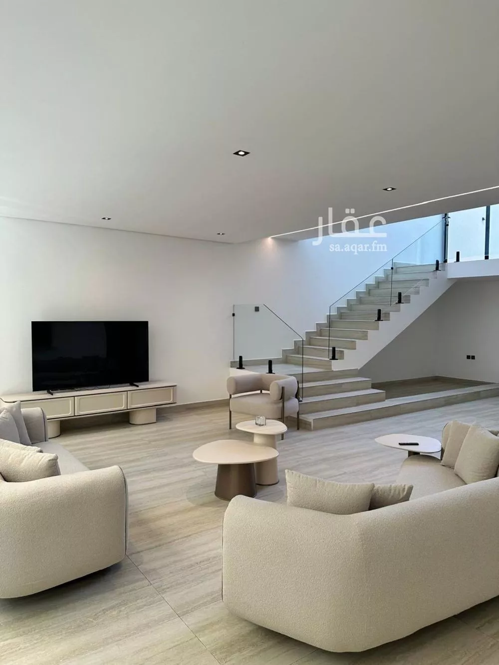 دور 3 غرف في الورود 4